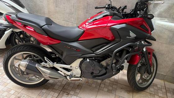 HONDA NC 750X ABS HONDA NC 750X ABS